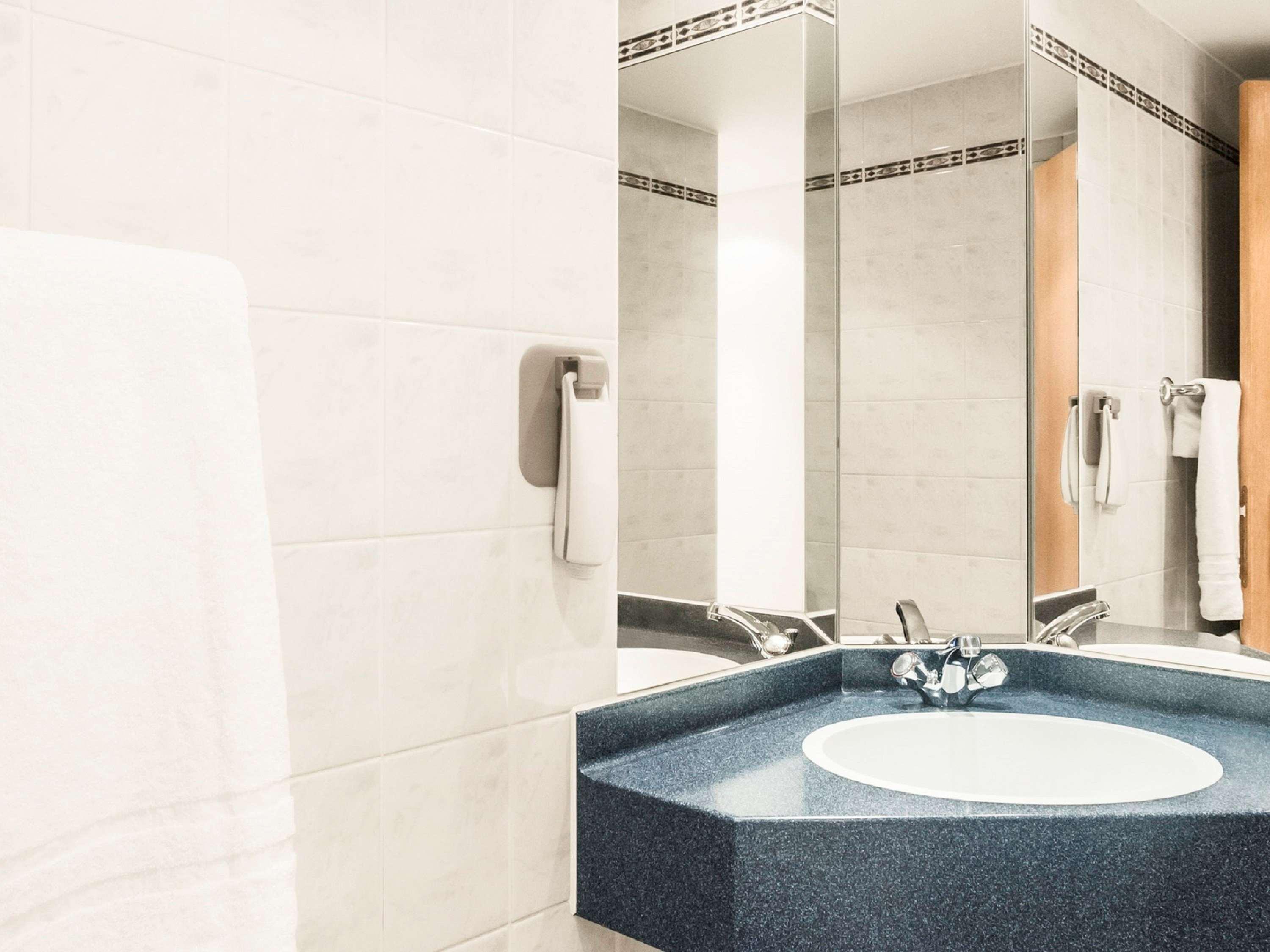 Ibis Wellingborough Hotel Екстериор снимка