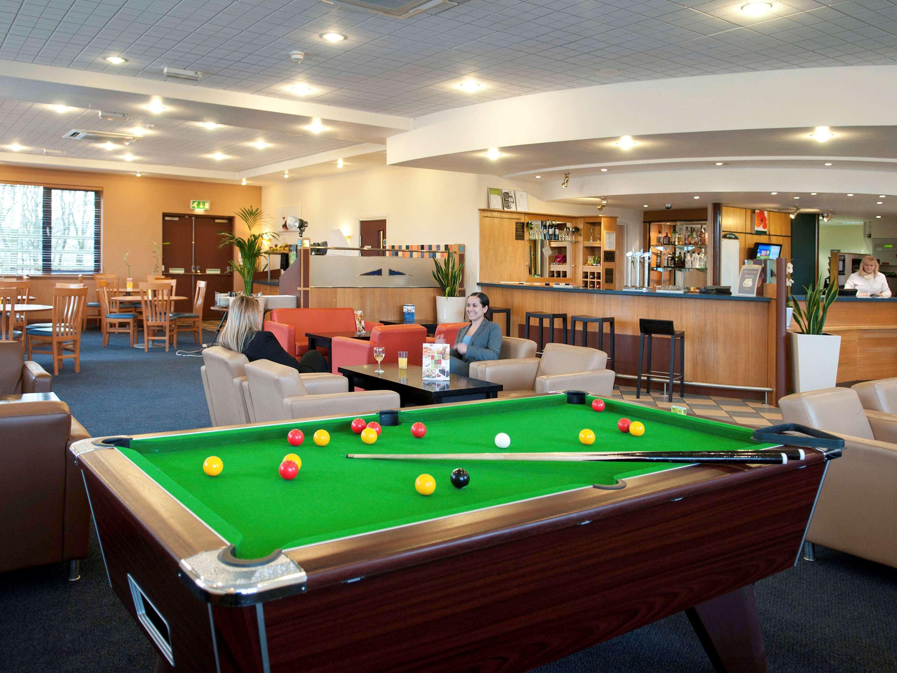 Ibis Wellingborough Hotel Екстериор снимка