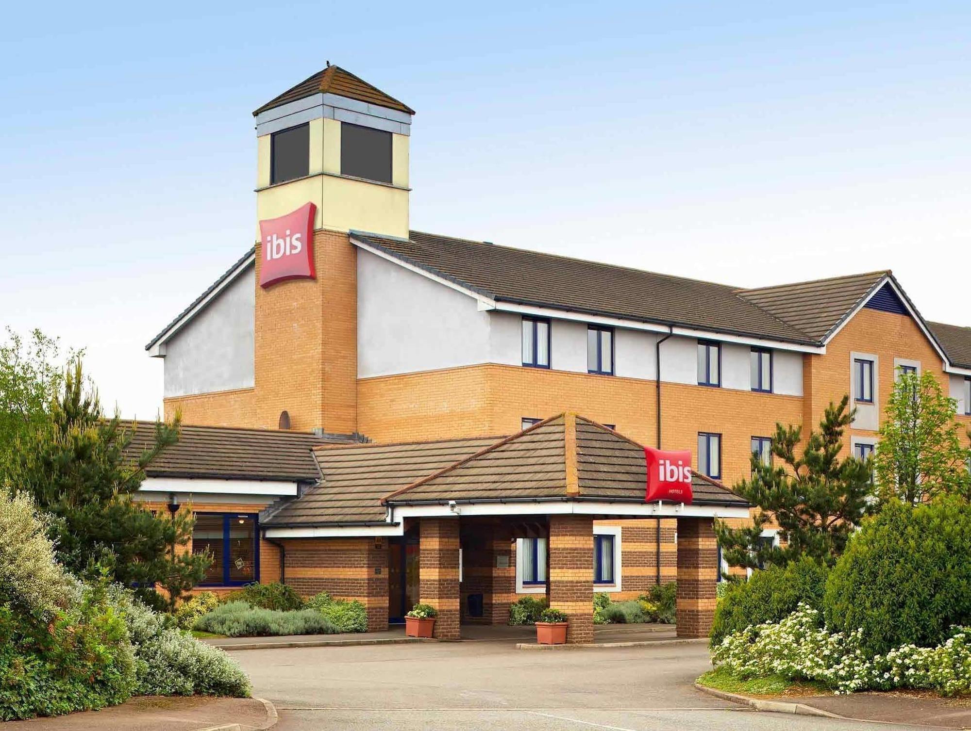 Ibis Wellingborough Hotel Екстериор снимка