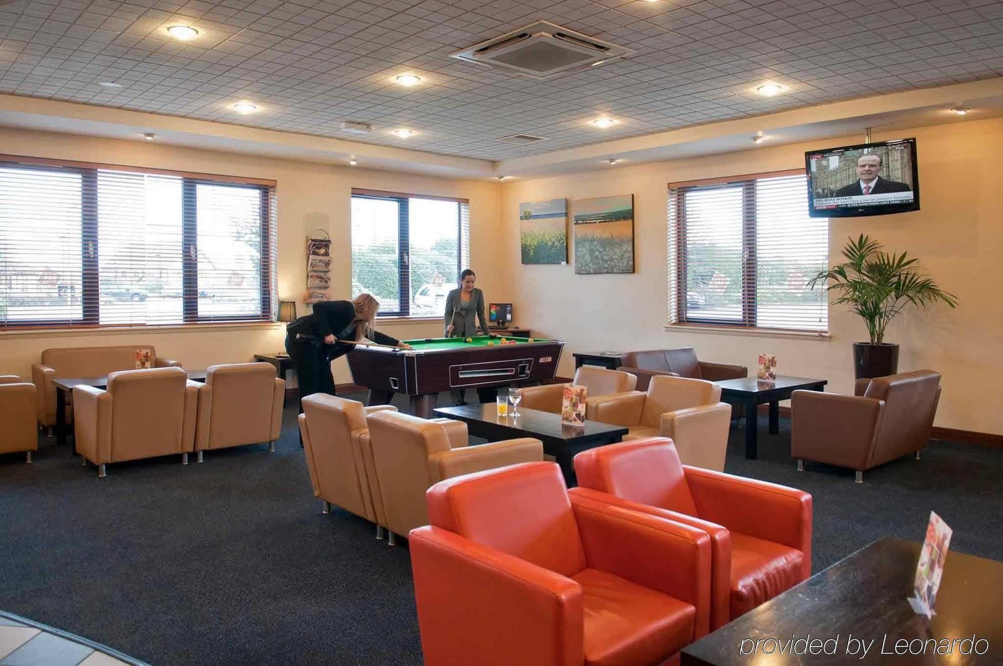 Ibis Wellingborough Hotel Екстериор снимка